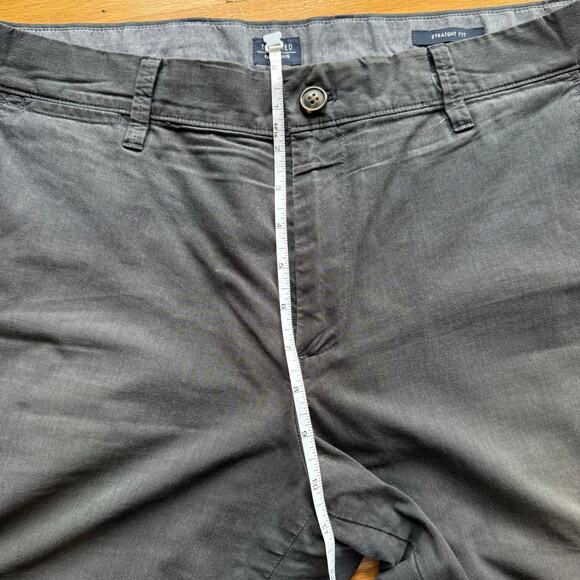 Gap Men's Gray Tailored Straight Fit Khaki Chino Pants Size 32x34 Casual Preppy - Picture 3 of 8